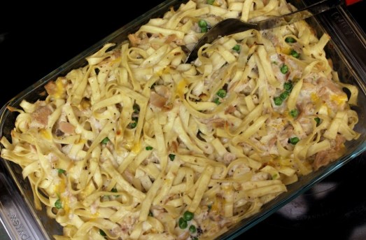 Tuna Noodle Casserole >> Baking Bytes