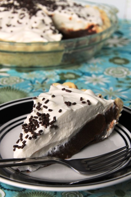 Chocolate Pudding Pie with Baileys Whipped Cream {{Baking Bytes}}