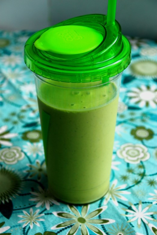 Peanut Butter Banana Green Smoothie {{Baking Bytes}}
