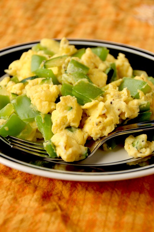 Veggie Scrambled Eggs {{Baking Bytes}}