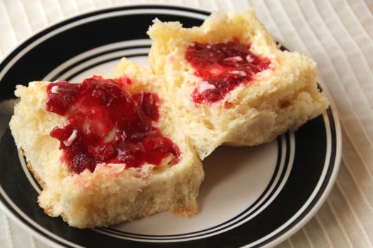 Perfect Dinner Rolls {{Baking Bytes}}