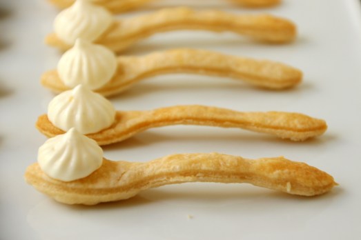 Lemon Pie Spoons {{Baking Bytes}}