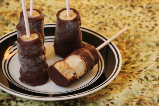 Chocolate Peanut Butter Banana Pops {{Baking Bytes}}