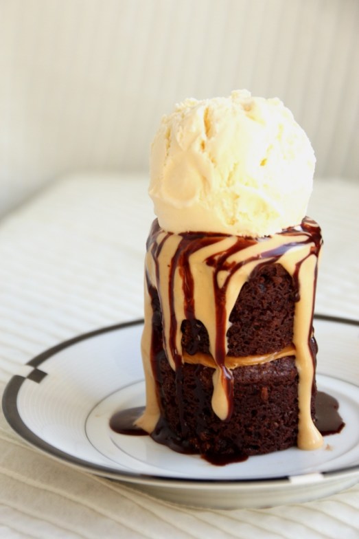 Mini Peanut Butter Torte a la Mode {{Baking Bytes}}