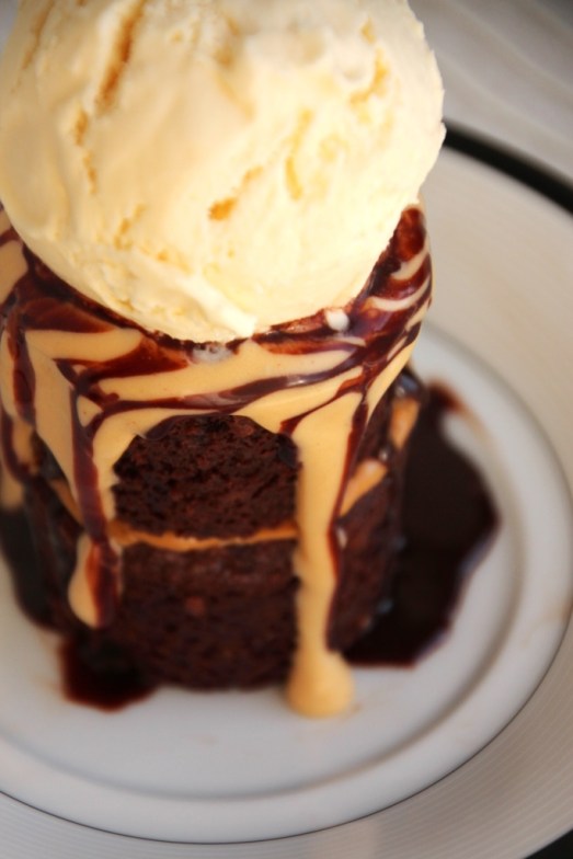 Mini Peanut Butter Torte a la Mode {{Baking Bytes}}