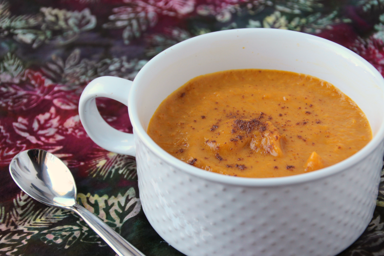 Chai Butternut Squash Soup {{Baking Bytes}}