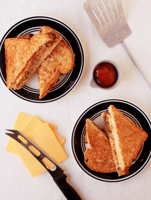 Meatloaf Grilled Cheese {{Baking Bytes}}